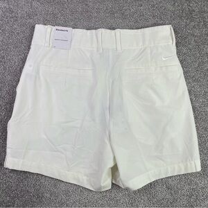 Nike 5" Victory Golf Shorts Womens Medium White Performance Stretch Standard Fit
